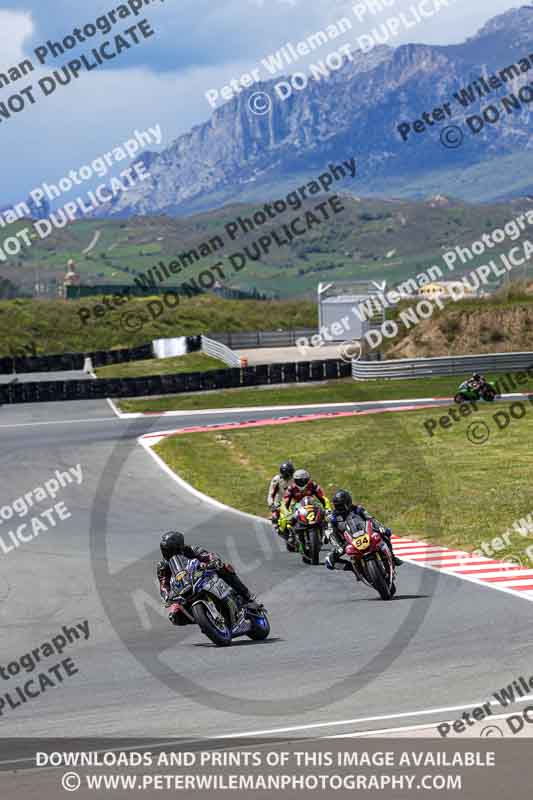cadwell no limits trackday;cadwell park;cadwell park photographs;cadwell trackday photographs;enduro digital images;event digital images;eventdigitalimages;navarra;no limits trackdays;peter wileman photography;racing digital images;trackday digital images;trackday photos
